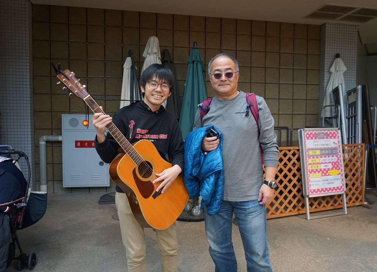 きのこ写真家 新井文彦さんと露木 啓