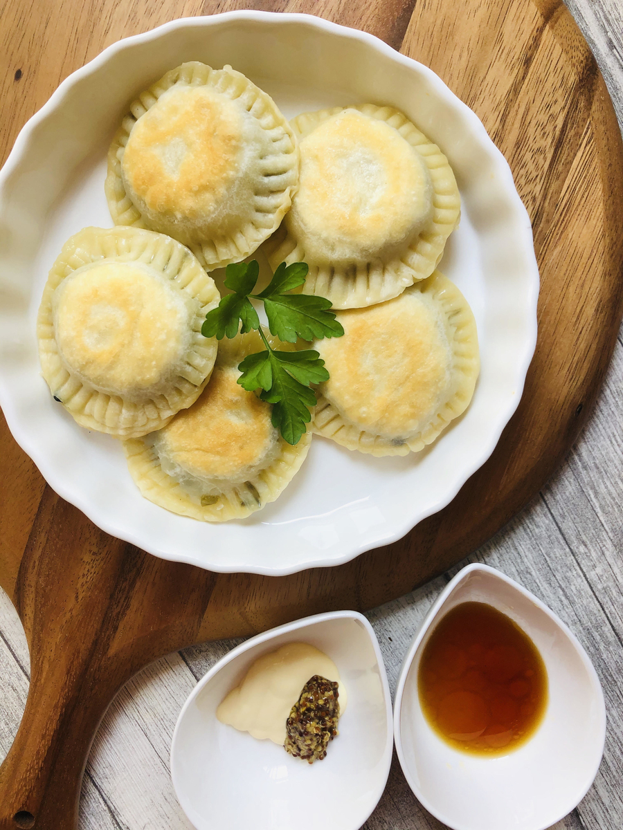 丸くて可愛い！エノキタケ＆椎茸の丸餃子